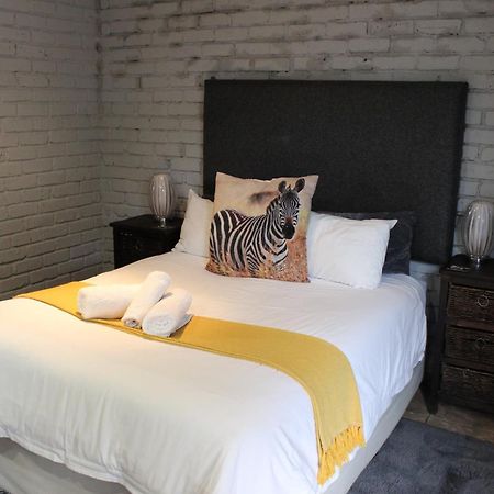 Kameelboom Lodge Vryburg Екстер'єр фото