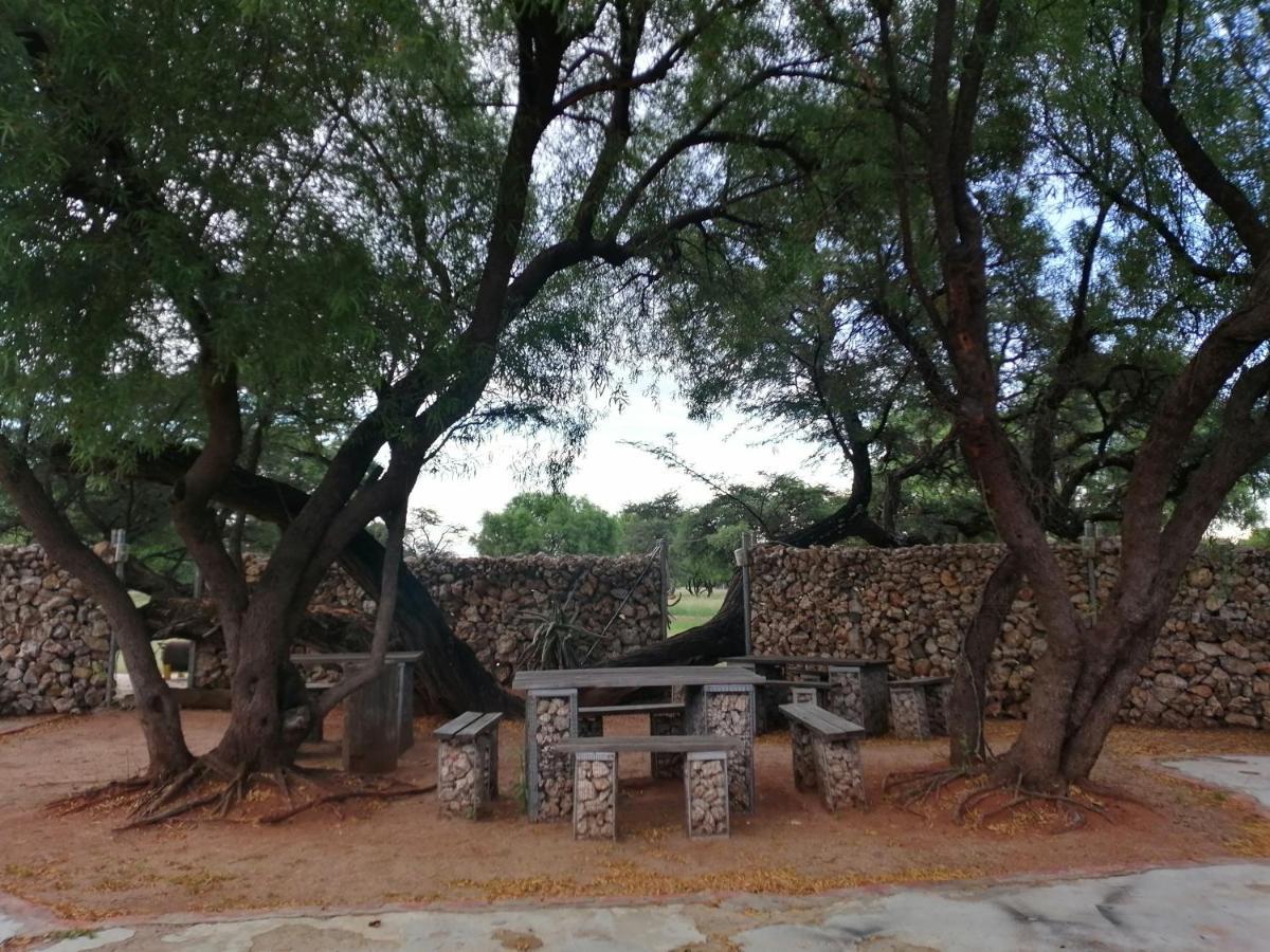 Kameelboom Lodge Vryburg Екстер'єр фото