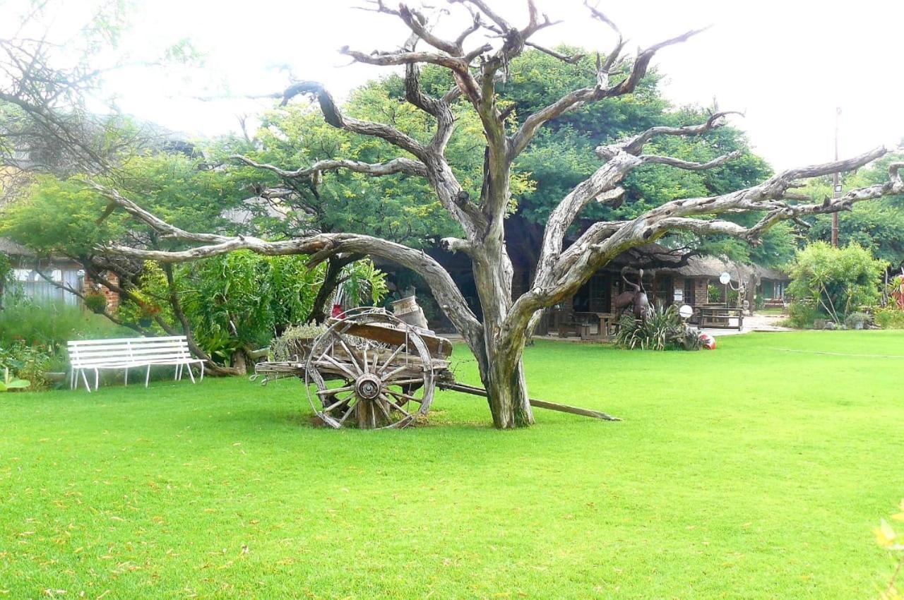 Kameelboom Lodge Vryburg Екстер'єр фото