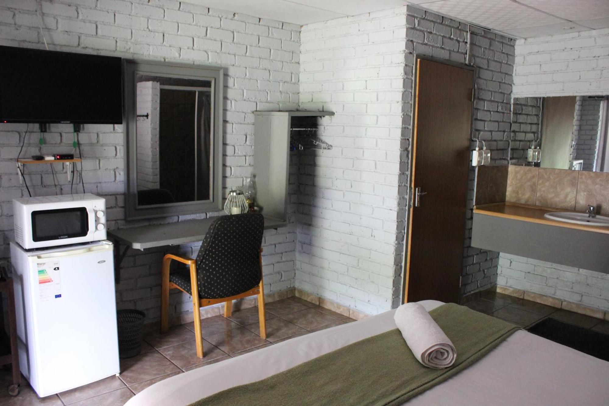 Kameelboom Lodge Vryburg Екстер'єр фото